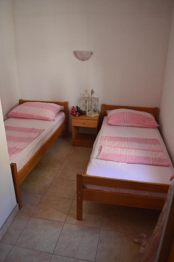 Apartmani Ivan Pisak Εξωτερικό φωτογραφία