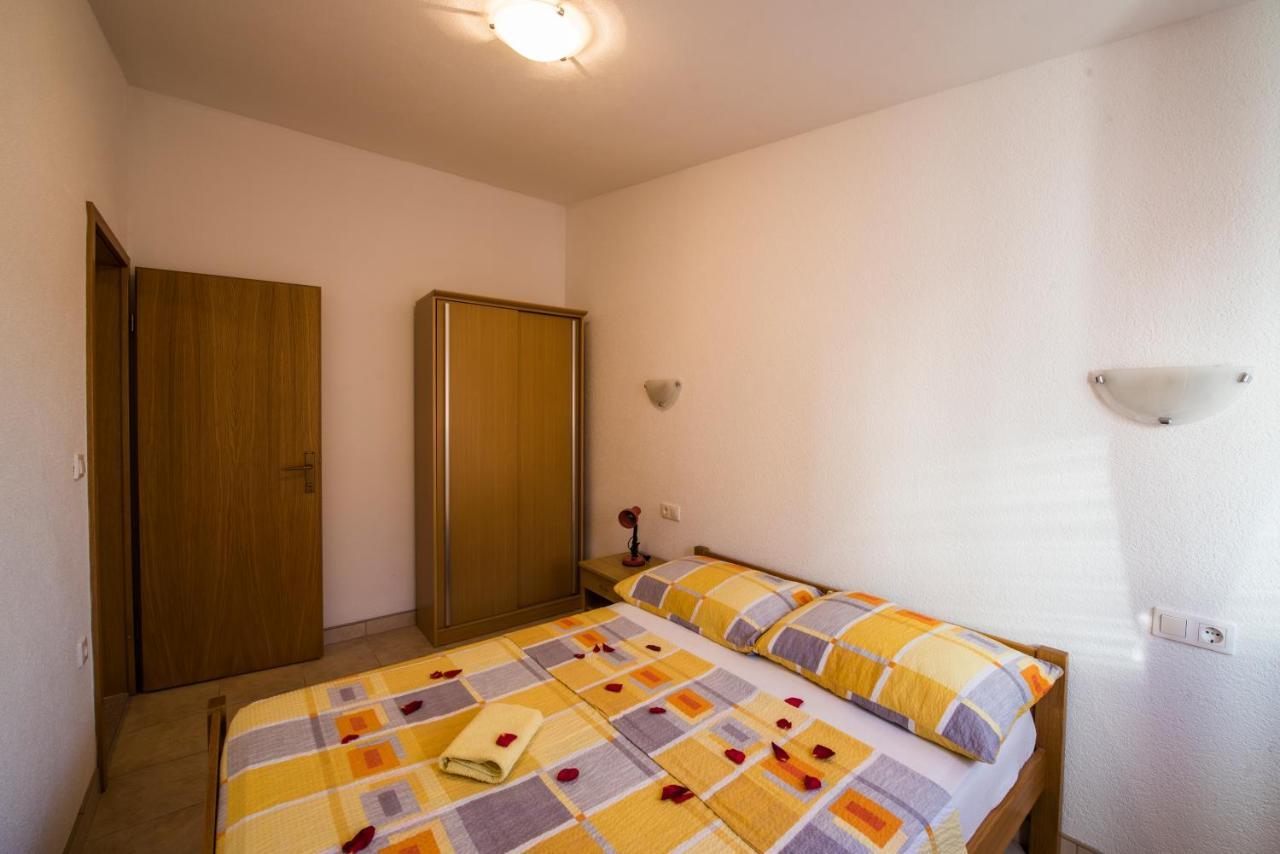 Apartmani Ivan Pisak Εξωτερικό φωτογραφία