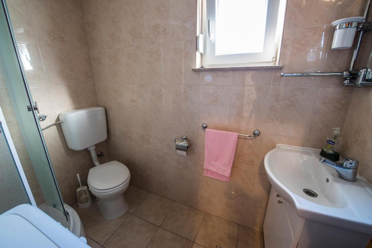 Apartmani Ivan Pisak Εξωτερικό φωτογραφία